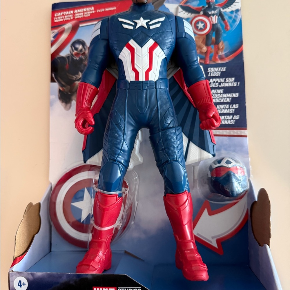 Marvel Captain America Action Figure Accessories Set